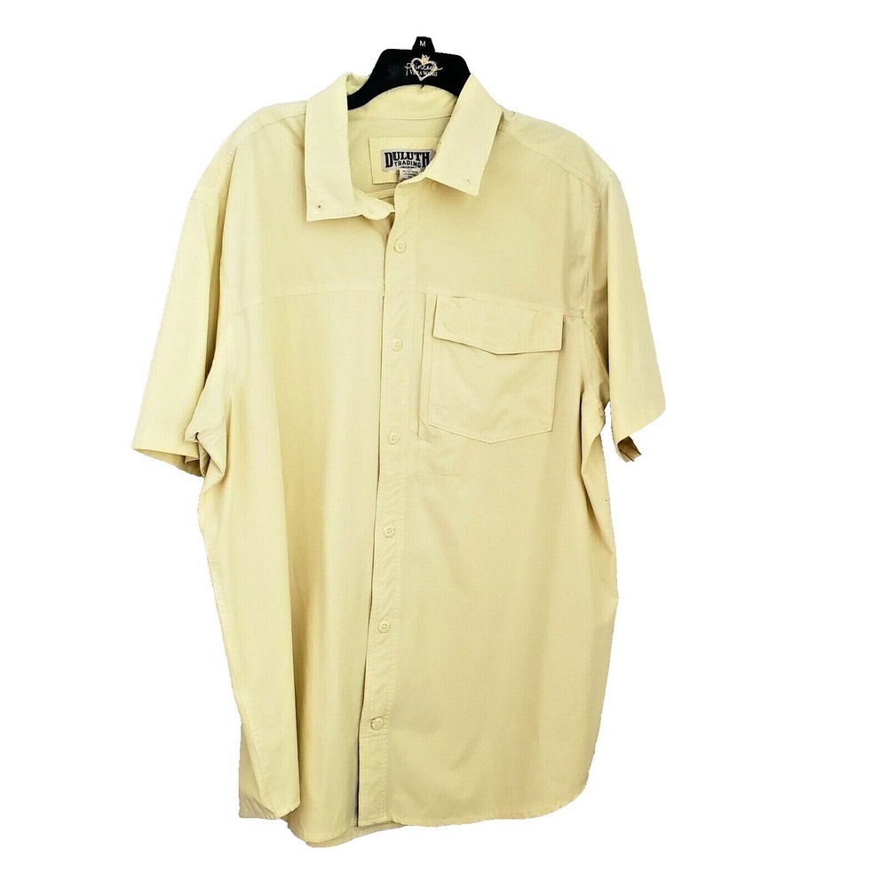 Duluth Trading Men's Size XL‎ Fishing Shirt Short Sleeve Yellow Pinstriped